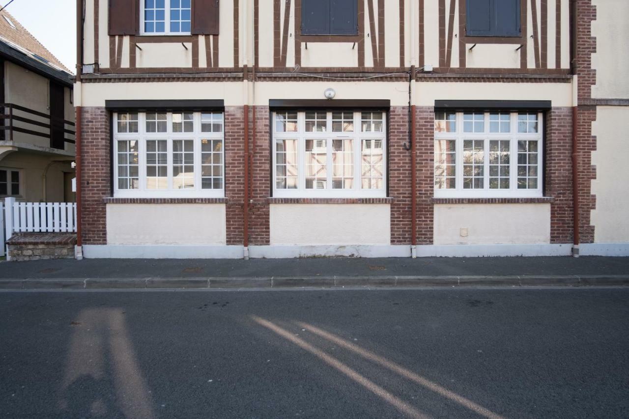 Elegant Appartement En Plein Coeur De Cabourg - Les Locations De Proust Buitenkant foto
